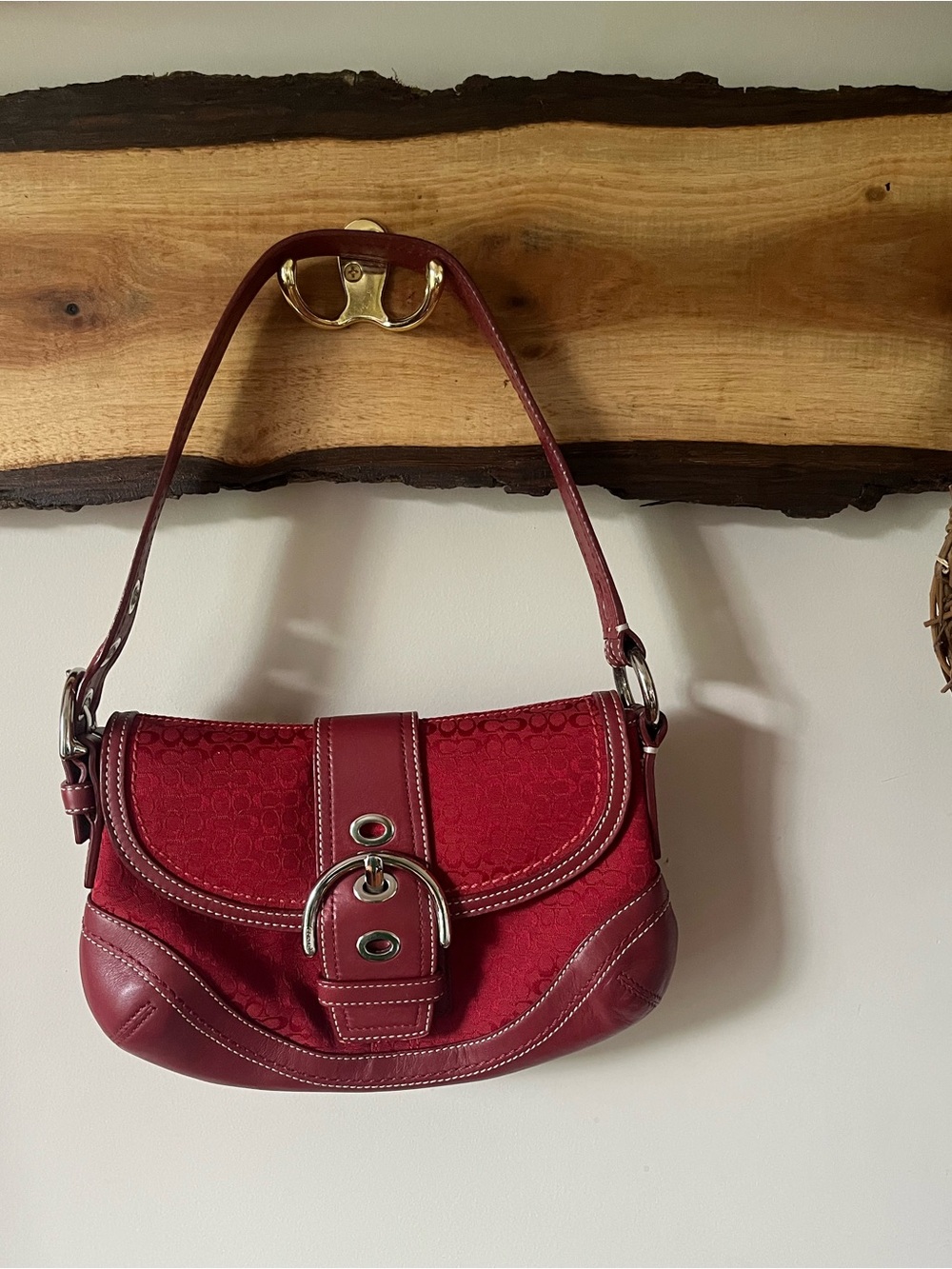 RARE Vintage Coach SMALL SoHo Cherry Red Shoulder Flap Purse 10925